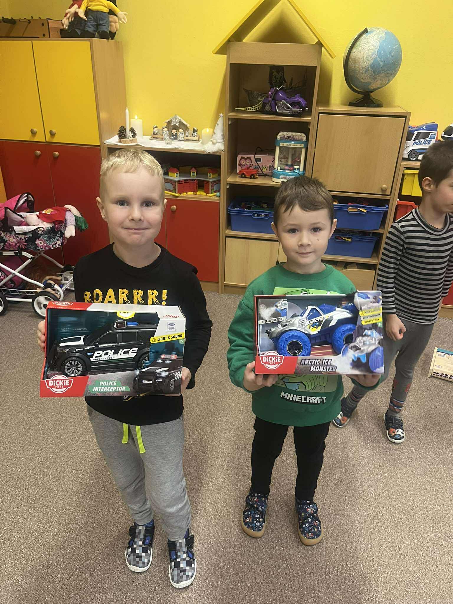 597810475_2089899595161017_4992513008609058477_n